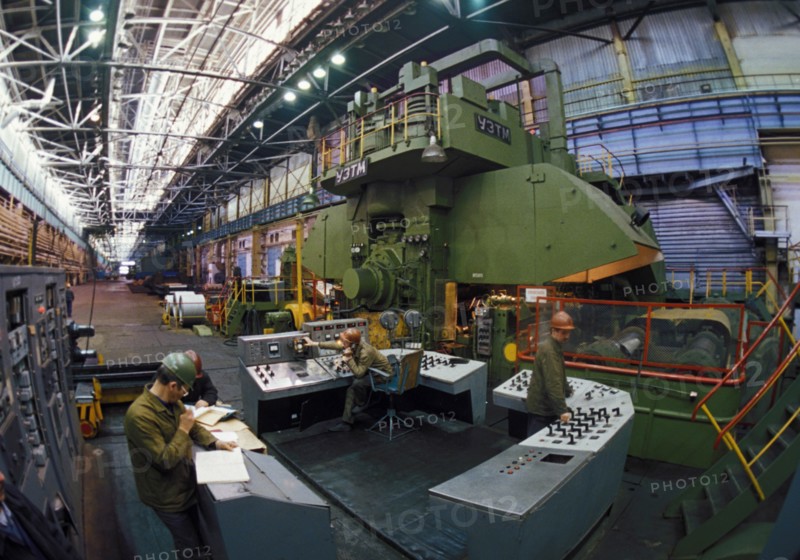 Cold rolling mill for the production of stainless steel at the chelyabinsk metallurgical plant, russia, february 1998.
