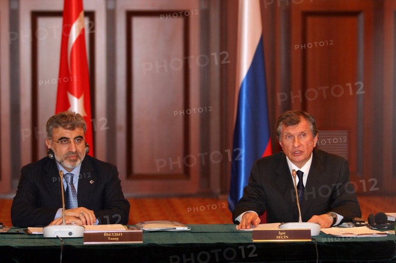Kazan, russia, march 4, 2011, turkish energy minister taner yildiz (l) and russian vice-prime minister igor sechin during the signing ceremony at the 11th meeting of the russian-turkish interstate commission for trade and economic cooperation, the talks discussed gazprom's participation in the samsun-ceyhan pipeline project.
