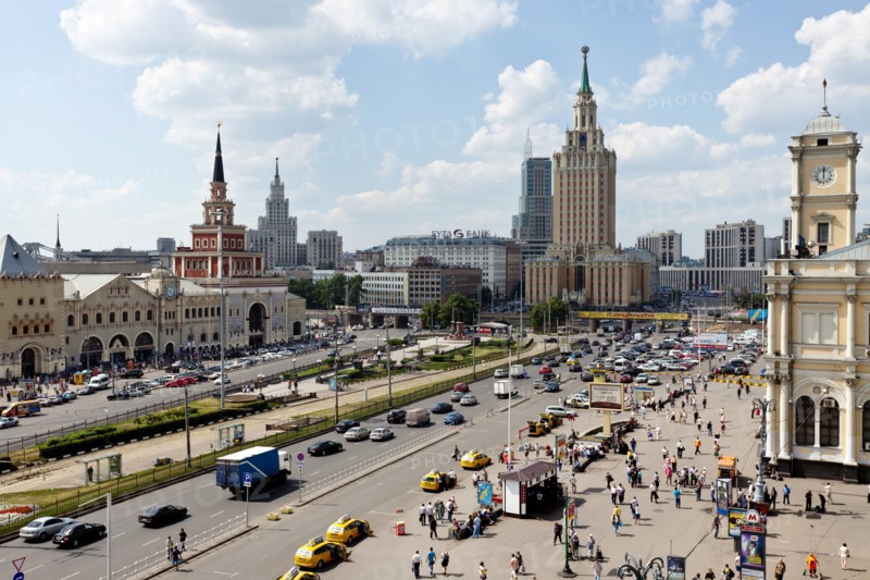 Moscow, russia, july 31, 2011, komsomolsky square with leningradsky (r), yaroslavsky, kazansky (l) rail terminals.