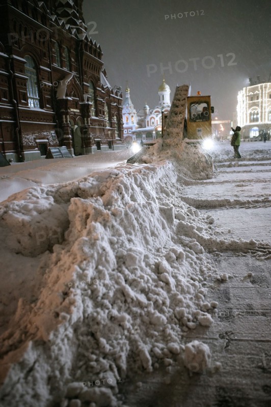 Moscow, russia, december 22, snow fighters clear red square