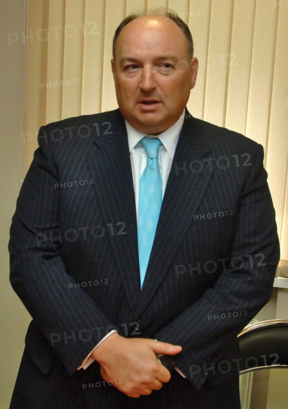 Moscow, russia, august 15, 2006, president of the russian jewish congress vyacheslav kantor appears at a ceremony in moscow, where he presented a monetary reward to flight attendant viktoria zilberstein for saving twenty passengers in the a310 airliner crash at irkutsk airport.