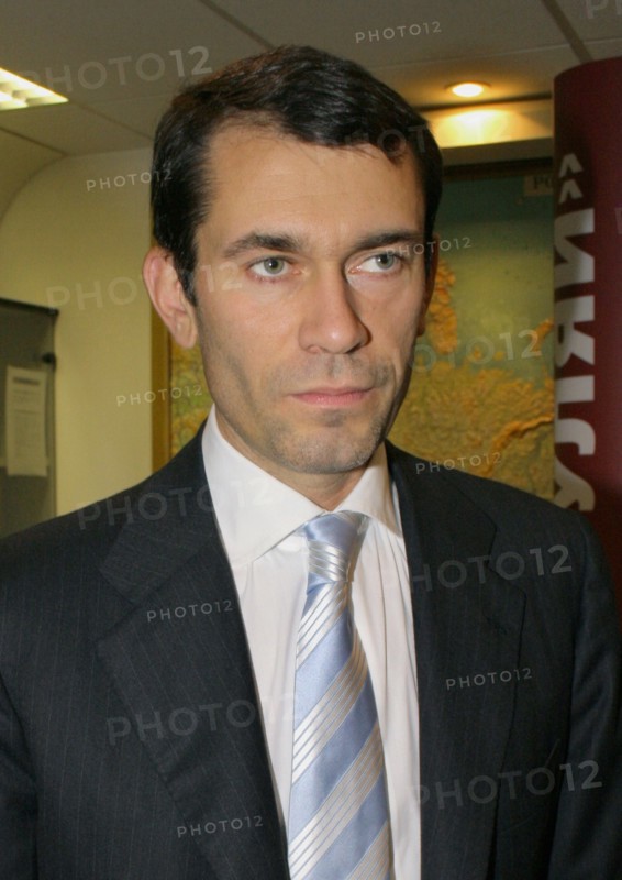 Moscow, russia, october 19, 2006, president of the russia's largest agricultural holding 'razgulyai' group igor potapenko attends a briefing held in the company's head office.
