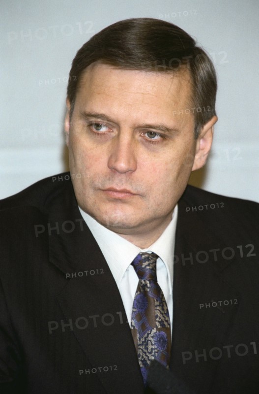 Michael kasyanov, chairman of the government of the russian federation, 2000 .