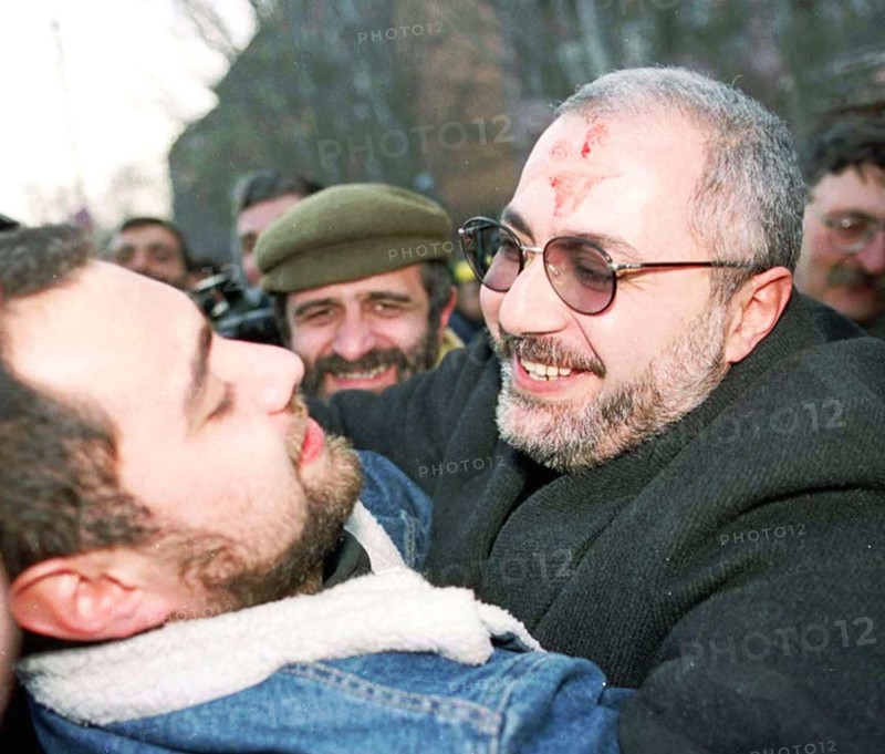 Armenia, yerevan, february 11, 1998, leader of the dashnaktsutyun armenian opposition party vagan oganesyan (r) was released from prison on Tuesday