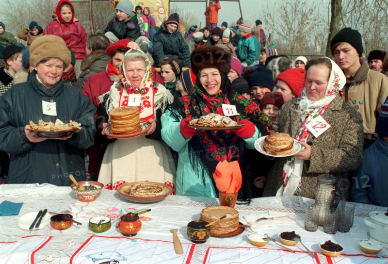 Russian federation, moscow: 2/24/98: february 24 starts shrovetide which continues until lent