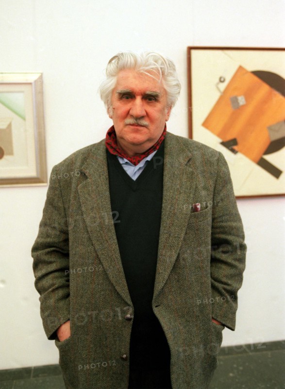 Moscow, russia, november 1998: russian artist vladimir nemukhin at an exhibition called 'the lianozov group