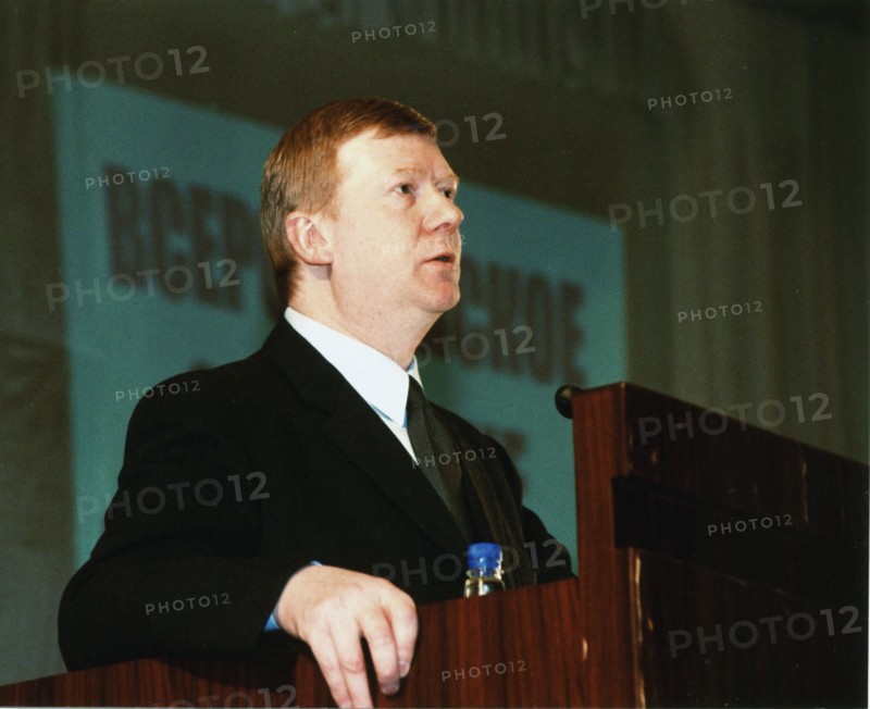 Moscow, russia, april 6 2002, anatoly chubais, chairman of board of the russian stock company 'unified energy systems of russia' (rao ees) speaking on friday at the conference of leaders of the russian power industry, about 300 heads of power industry enerprises summed up the results of the energy system's work during autumnand winter time, (photo itar-tass/viktor klyushkin) .