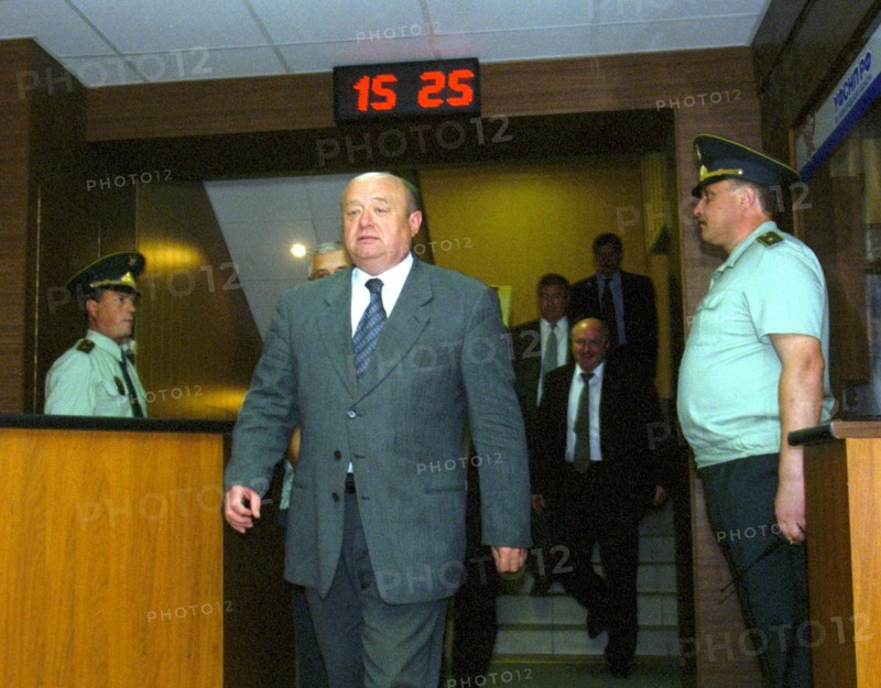 Mikhail fradkov, director of the federal service of russia's tax police, 8/02.