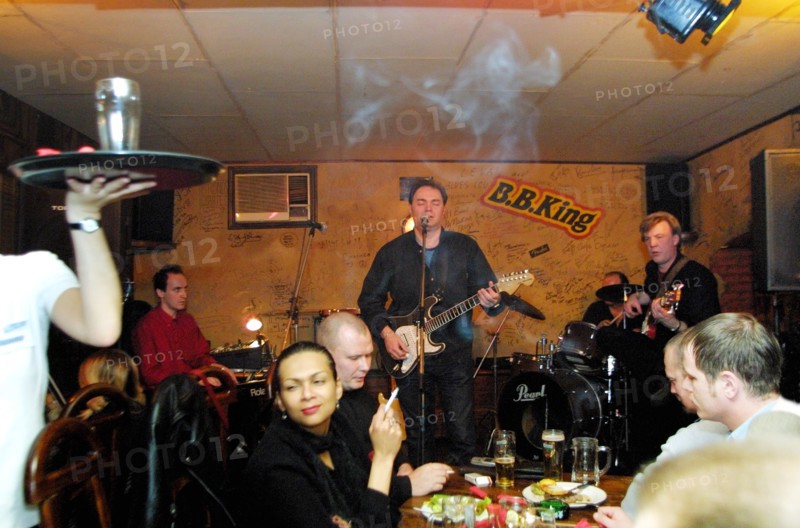 Moscow, russia, december 23, 2002, a view of the 'b,b,king' club in moscow, which is famous for its blues concerts and wealthy patrons, 22,12,2002.