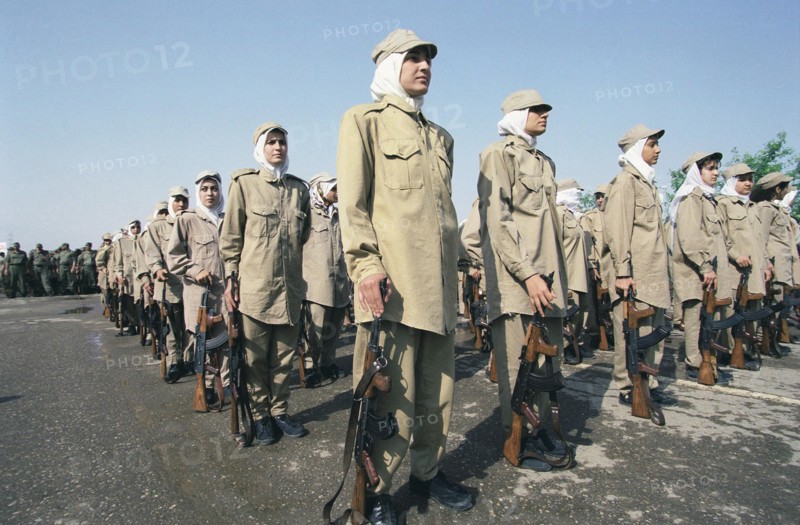 Volunteers - civil guardsmen in iraq of 1998, 20,03,98 .