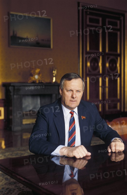 Mayor of leningrad, anatoli sobchak, july 1991.