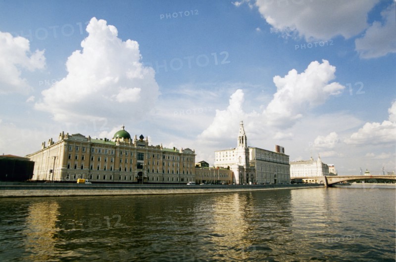 The sophia embankment on the moskva river in moscow, russia, 2004.