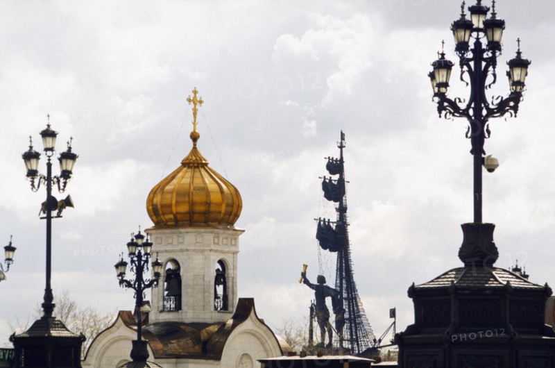 A view of the christ the savior cathedral and the monument to peter the great in moscow, russia, 2004.