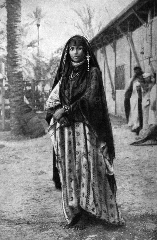 Historical Geography. 1900. Iraq. Lady of Iraq. Dark eyes and bright robes of Araby