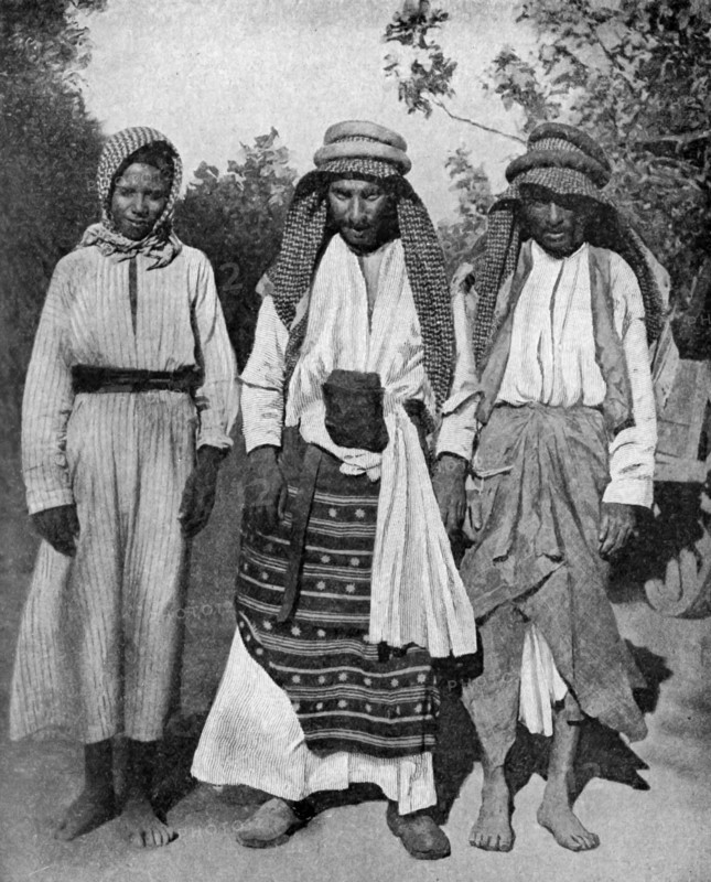 Historical Geography. 1900. Iraq. Barber-surgeon of Iraq: a man with two trades.