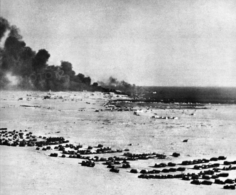 WWII World War II, the war in North Africa Tobruk captured