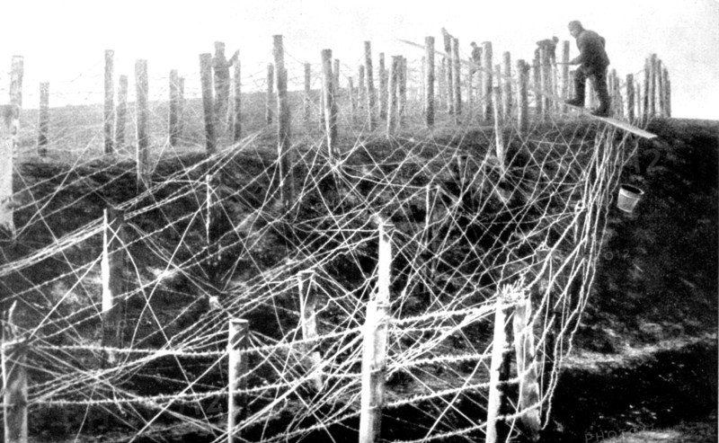 WWI World War One 1914 1918 Barbed wire camp