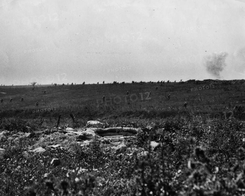 Middx. Regt. Returning after failure to assualt Hawthorn Ridge.