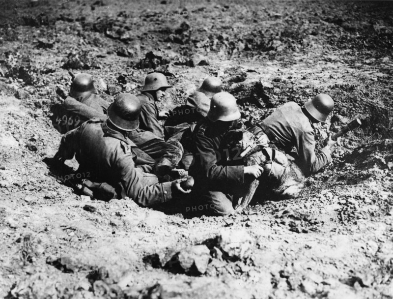 Western Front, Germany - France, 1916.