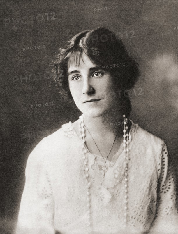 Lady  Elizabeth Angela Marguerite Bowes-Lyon