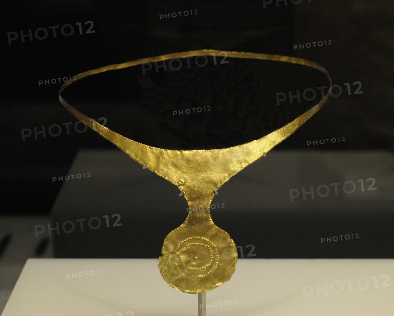 Diadem of Caravaca, Gold
