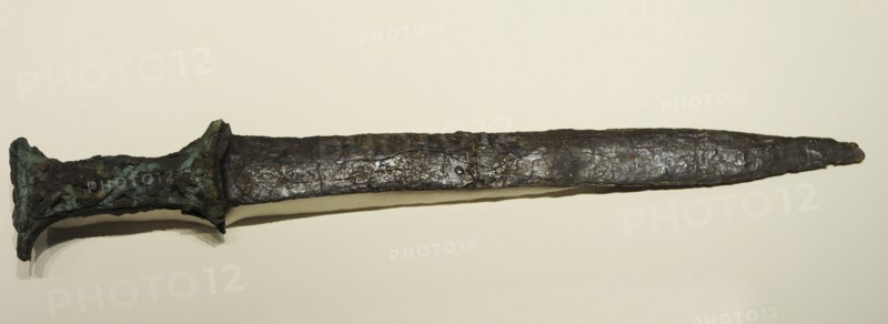 Sword with iron blade and bronze knob, Iron Age I