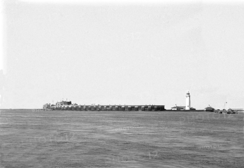 Negative circa 1900