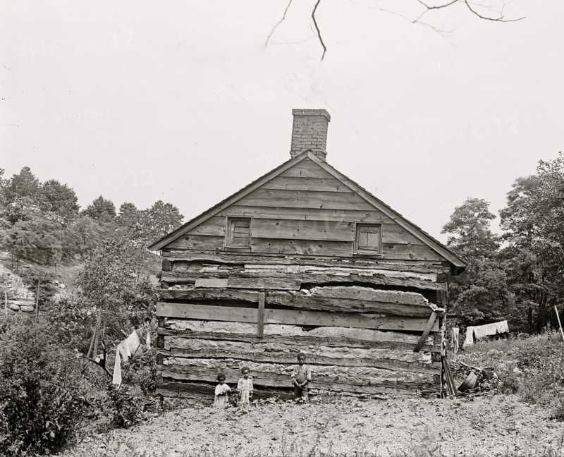 Old Cabin in Rural Virginia