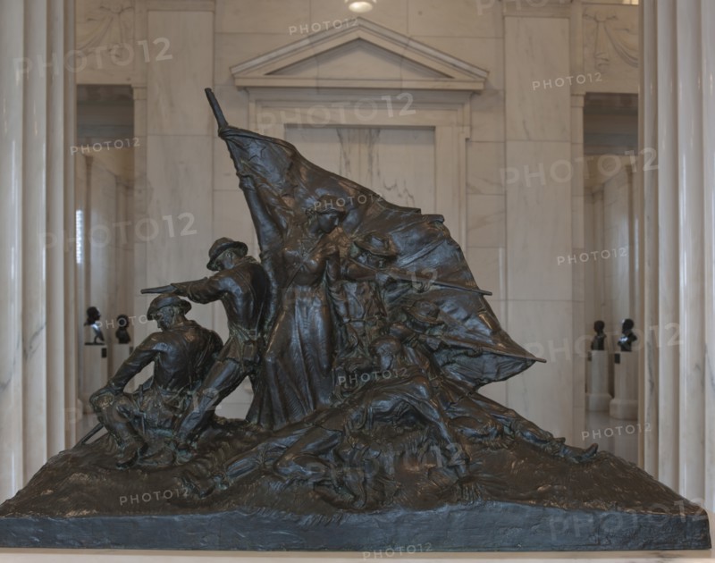 Sculpture at Alabama Department of Archives and History, Montgomery, Alabama