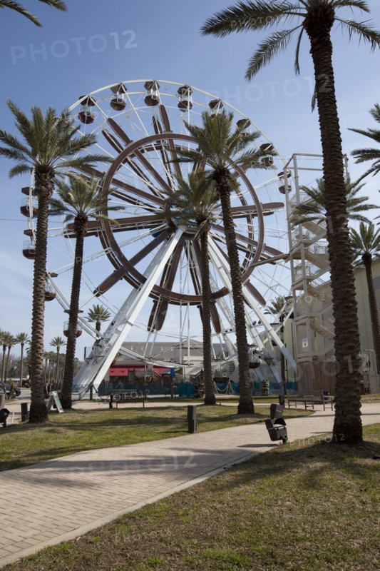 Orange Beach, Alabama, with the largest Ferris Wheel in the Southeast