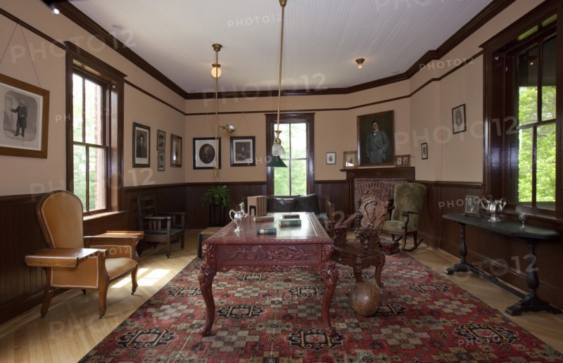 Booker T. Washington home interior, Oaks