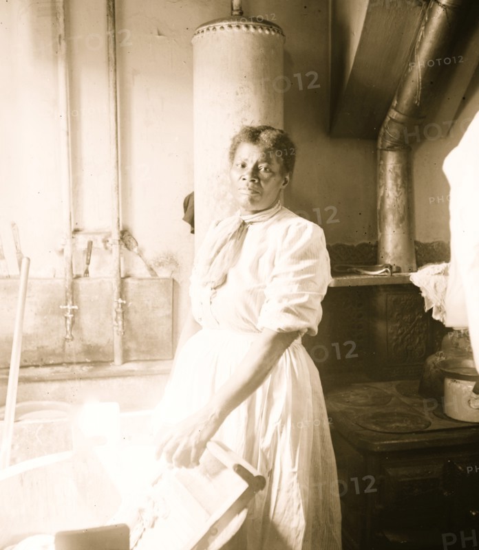Laundress