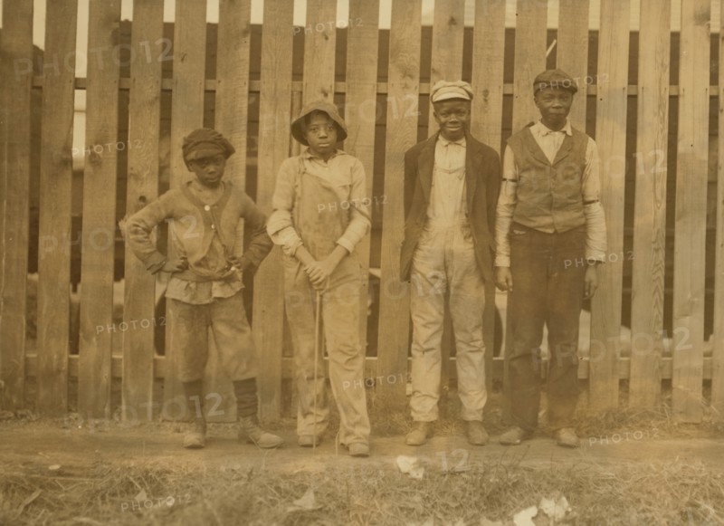 Young negroes working in Cape May Glass Co., N.J.