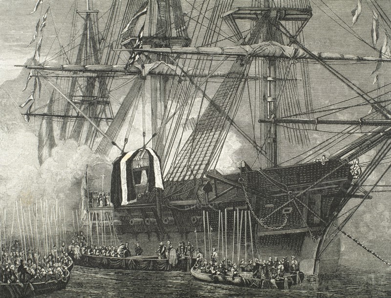 Napoleon Bonaparte (1769-1821). Shipment of remains of Napoleon on board ship. Engraving.