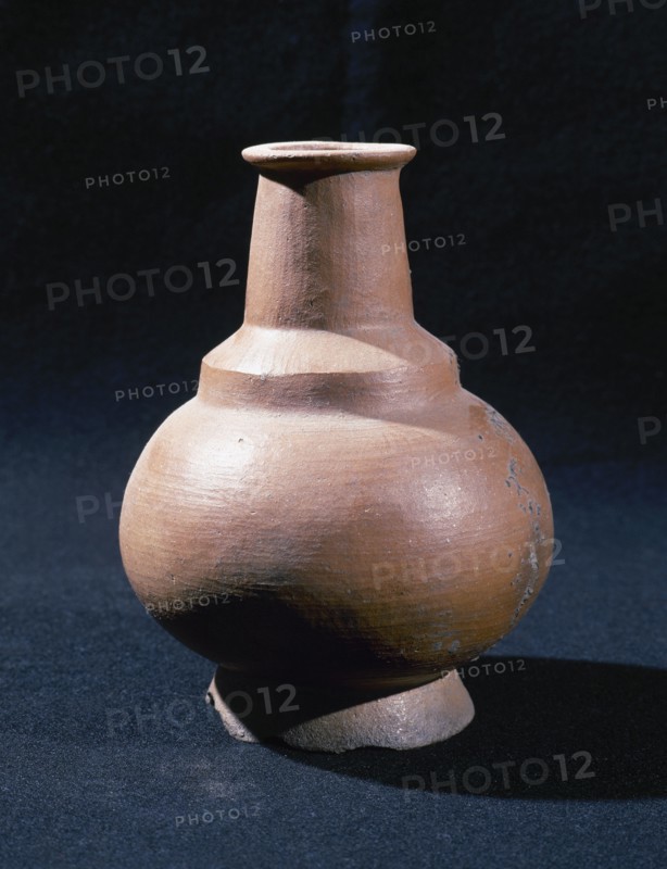 Ceramic vessel.