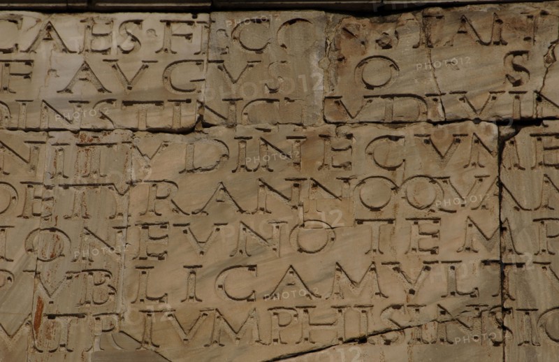 Arch of Constantine. Latin inscription.