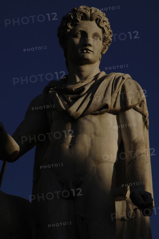 Ancient statues of Castor and Pollux.