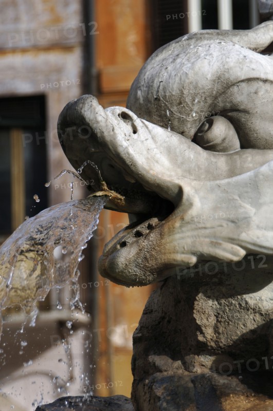 Fountain of the Pantheon at Piazza della Rotonda.