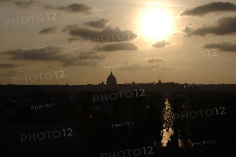Sunset from the viewpont Pincio.