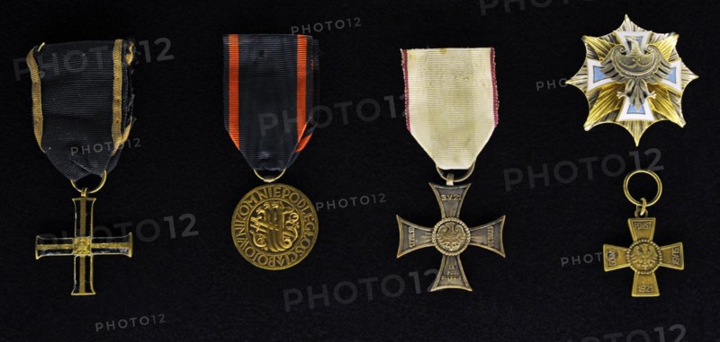 Cross of Independence, Medal of Independence, Cross with Silesian band to the value and merit, granted to the participants in uprisings; Star of Upper Silesia.