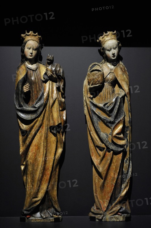 Saints Margaret and Doroty.