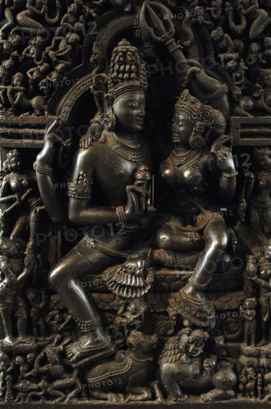 Shiva and Parvati sculpture.