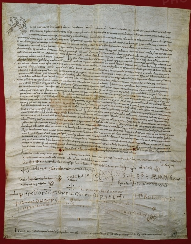 Parchment of Cathedral of St. Peter of Vic .11th century. Caroligian minuscule.