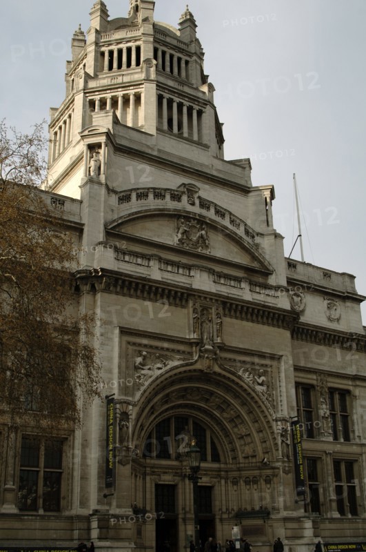 Victoria and Albert Museum.