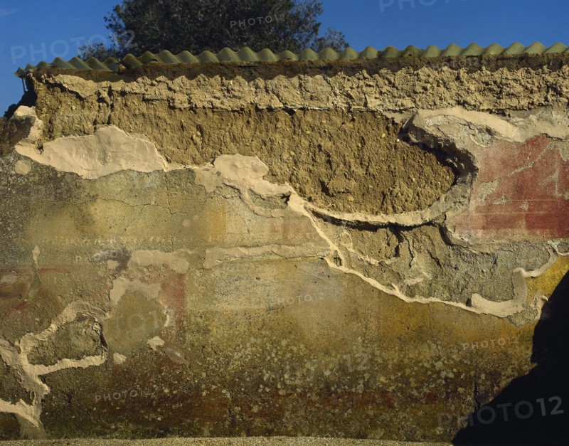 Roman period. Spain. Catalonia. Empuries city. 2A Domus. 1st century AD. Mural painting.