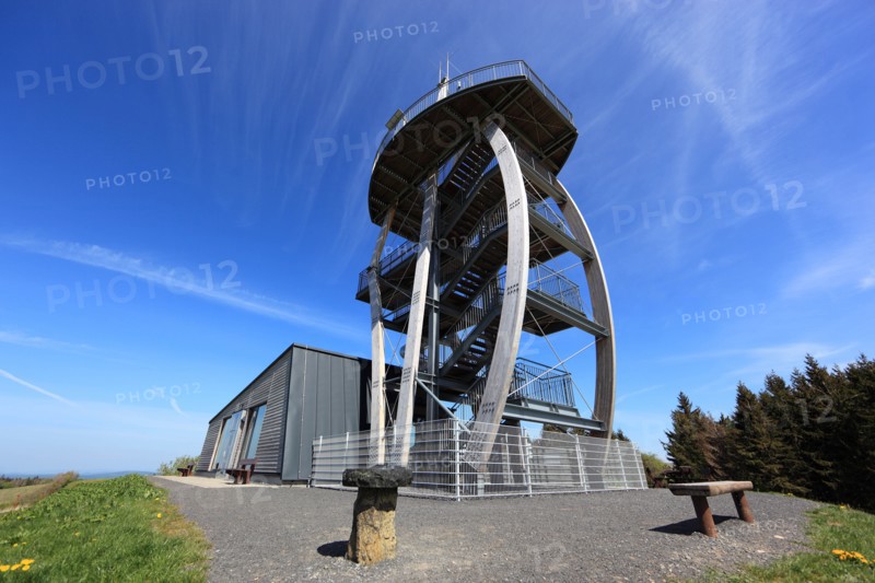 Lookout tower Noah's sailing at the elbow