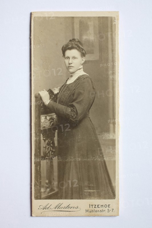 Frau