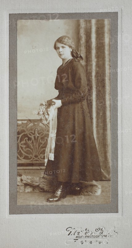 Frau