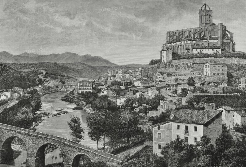 View of the town taken from the "Pont Vell"