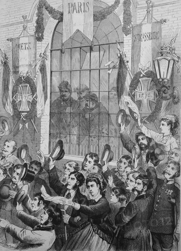 Uninvited guests outside the windows at the celebration of the end of the Franco-Prussian War 1871 in Strasbourg